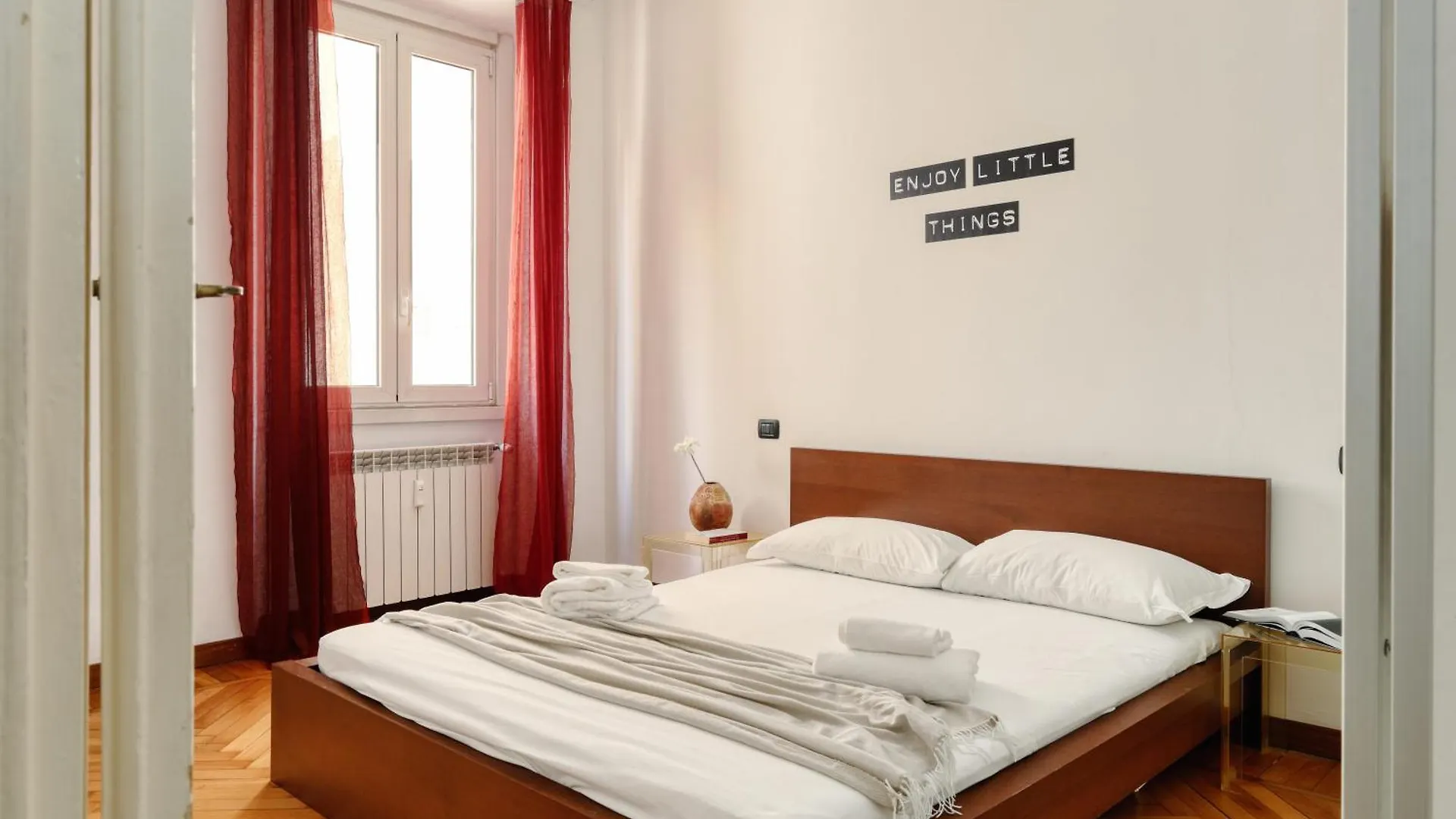 Апартаменты Joivy Cosy 1Br Flat Near Montanelli Gardens Милан Италия