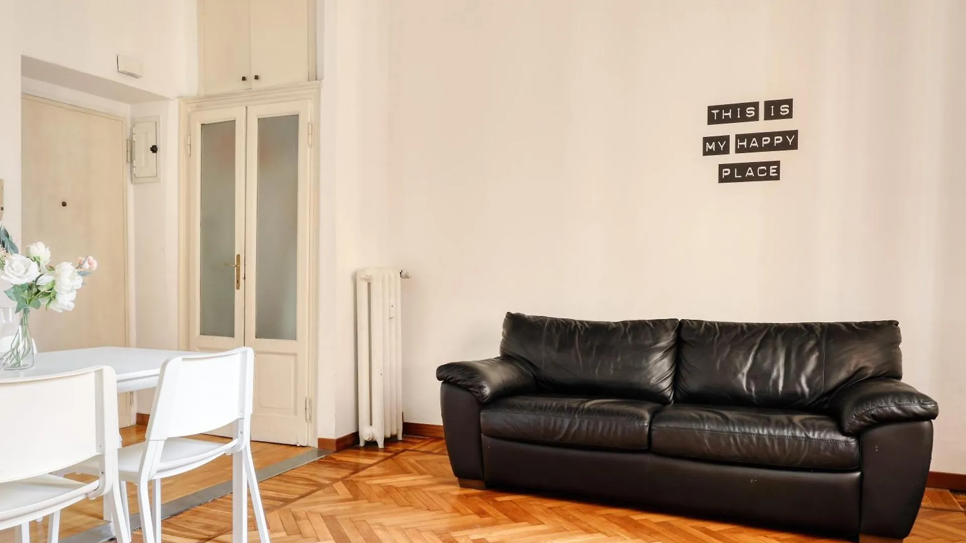 Joivy Cosy 1Br Flat Near Montanelli Gardens Apartment Milan