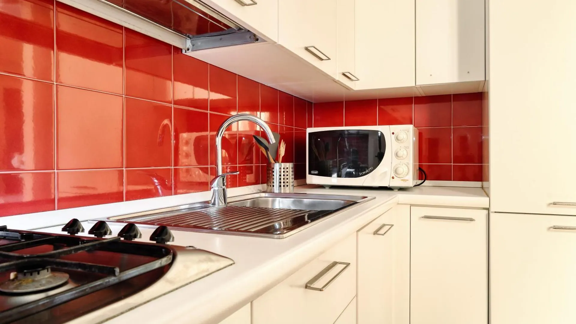 Joivy Cosy 1Br Flat Near Montanelli Gardens Apartment Milan Italy